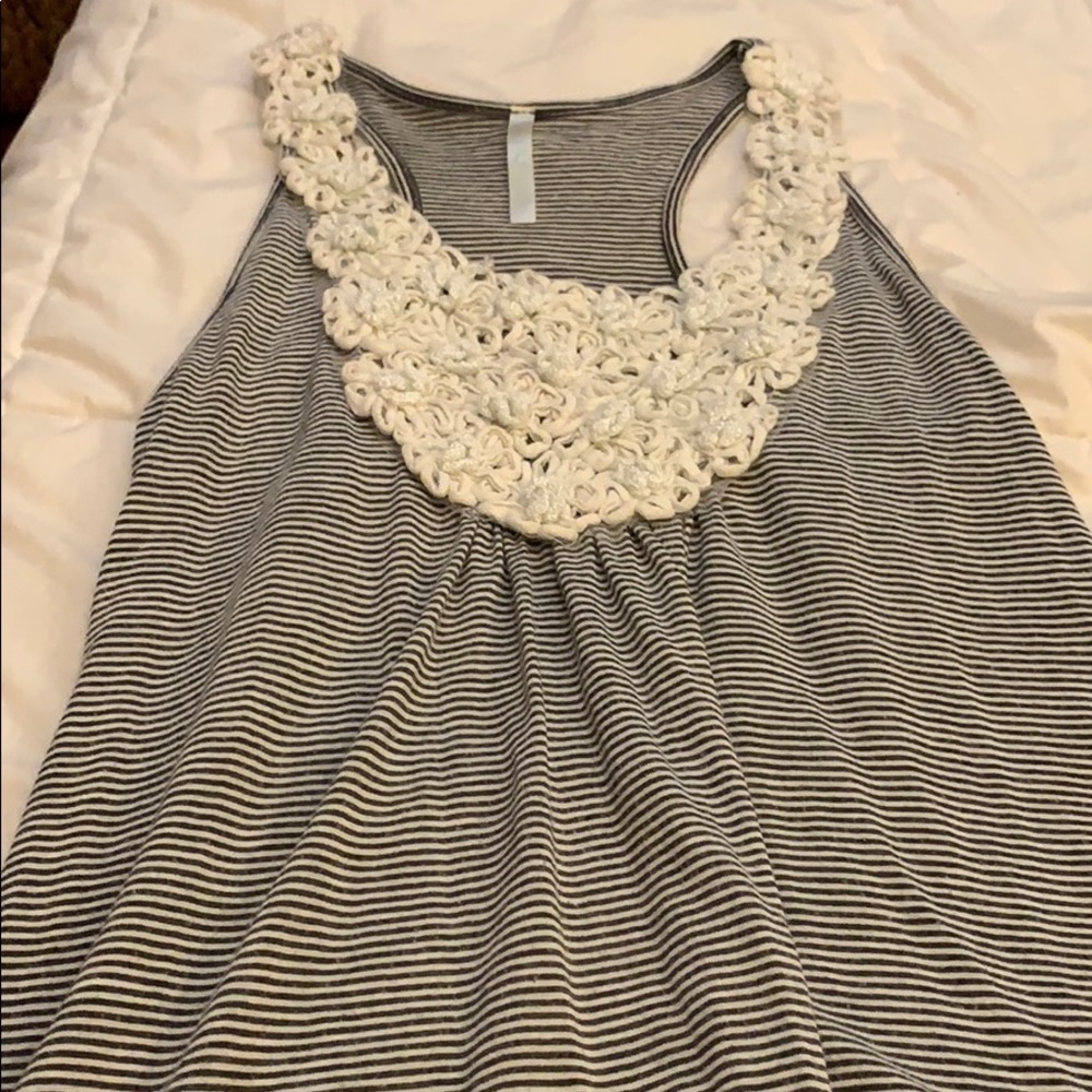 Dark grey and white thin striped tank